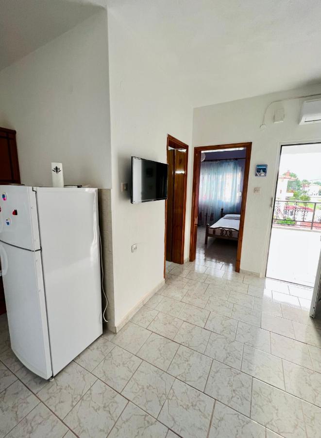 Atlantis Apartments Vrasná 외부 사진