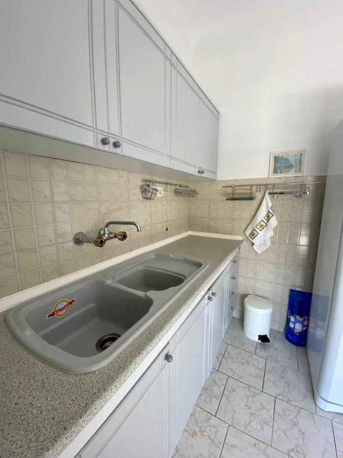 Atlantis Apartments Vrasná 외부 사진