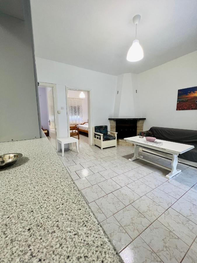 Atlantis Apartments Vrasná 외부 사진